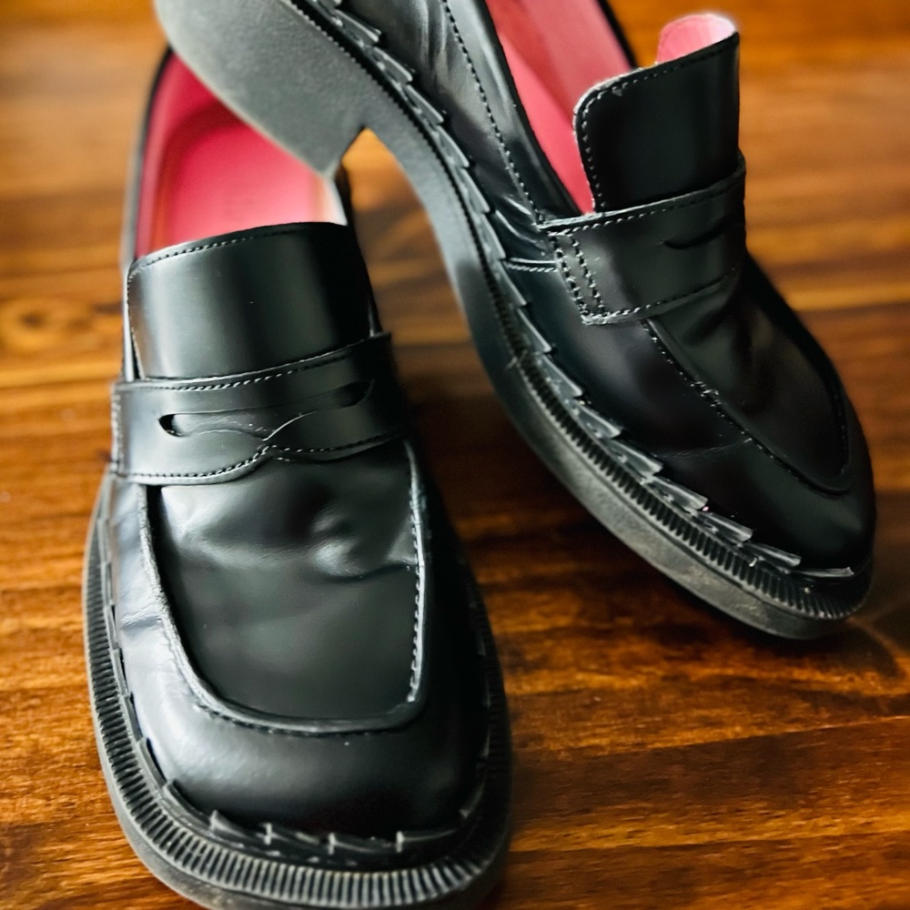 CAMPER Taylor Womens Black Leather Penny Loafer, size 38